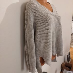 Silence + Noise Medium knit v neck side slits sweater